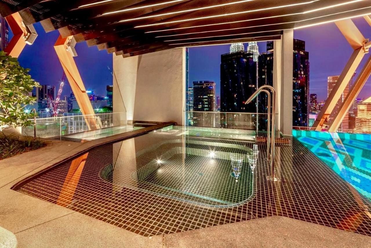 Scarletz Suites Klcc By M Suites Kuala Lumpur Zewnętrze zdjęcie