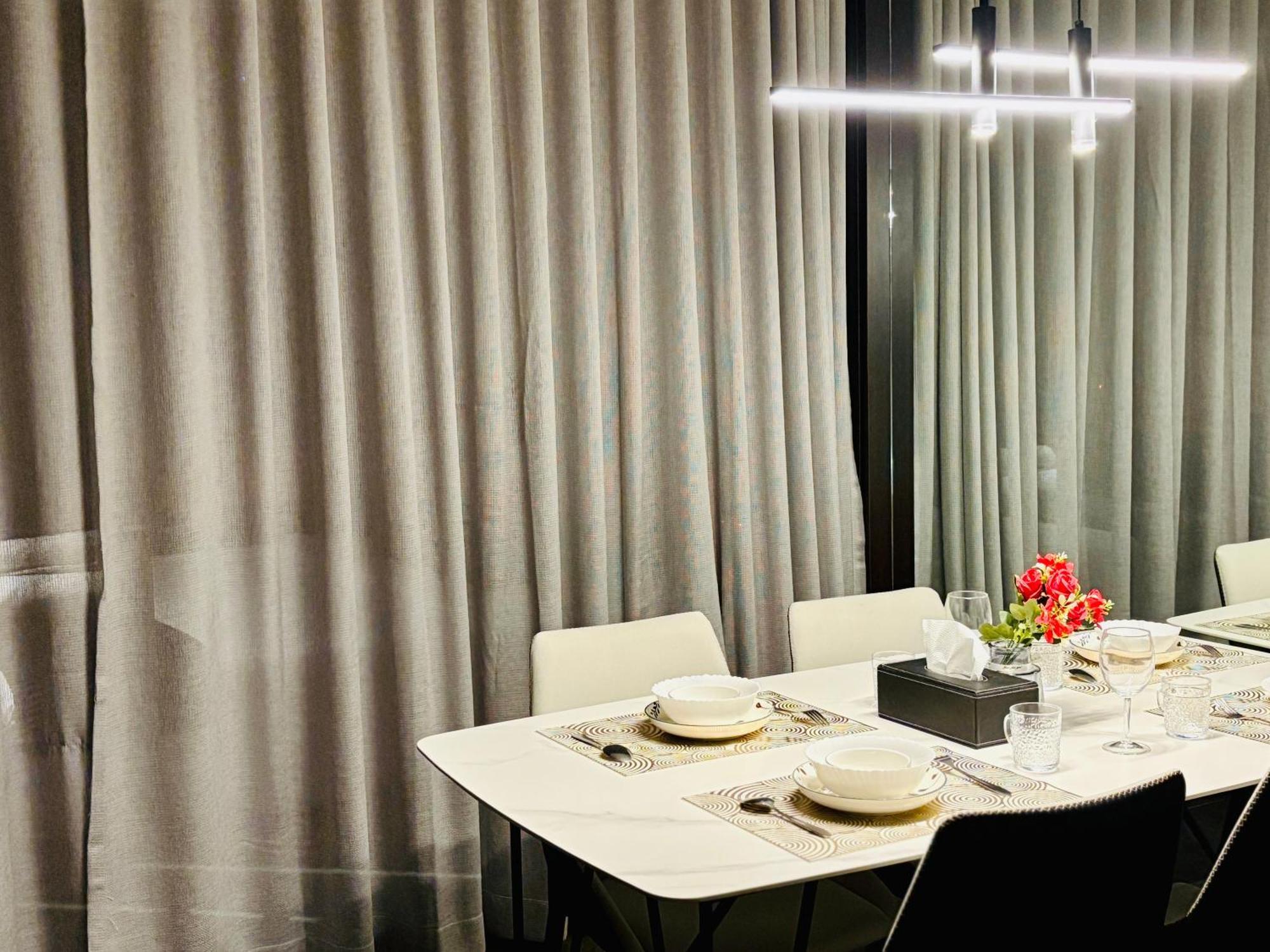 Scarletz Suites Klcc By M Suites Kuala Lumpur Zewnętrze zdjęcie